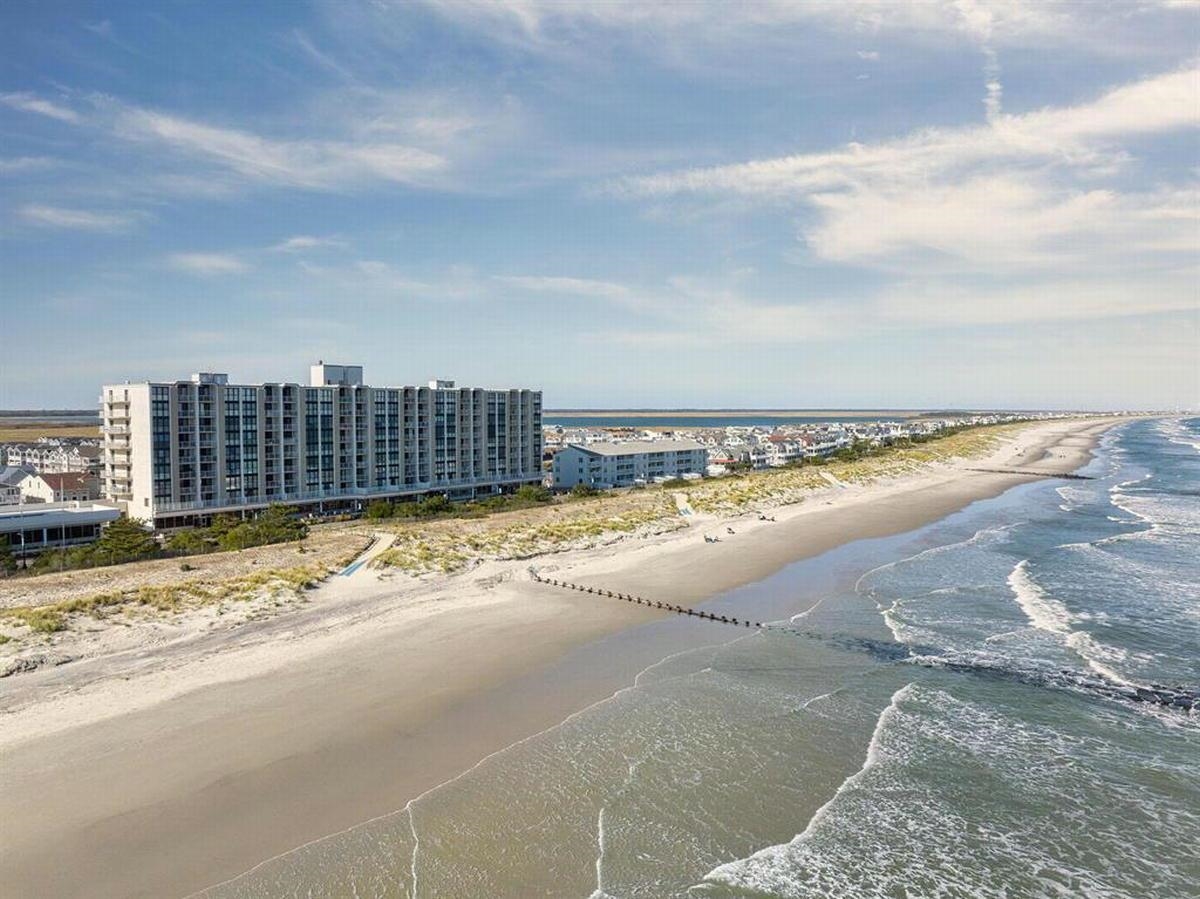 3500 Boardwalk, Sea Isle City, NJ 08243